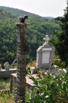 pasarea-suflet-pe-un-stilp-funerar-la-Loman.jpg