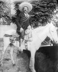 Pancho_villa_horseback (1).jpg